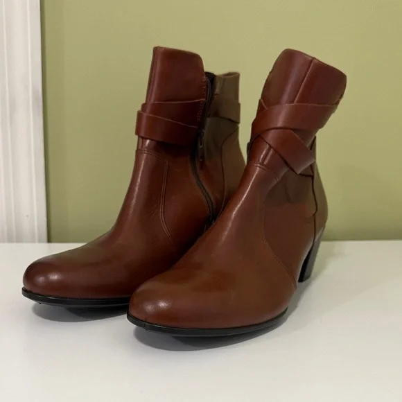 Ecco Chestnut Leather Womens Shape 35 Boot Ankle size 10.5 H8N10 - Picture 4 of 8